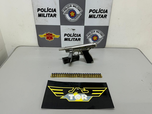 Arma de fogo de uso restrito  